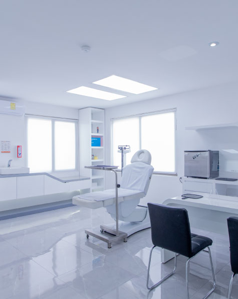 Dr. Gilberto's office by Oneline Beauty Clinic